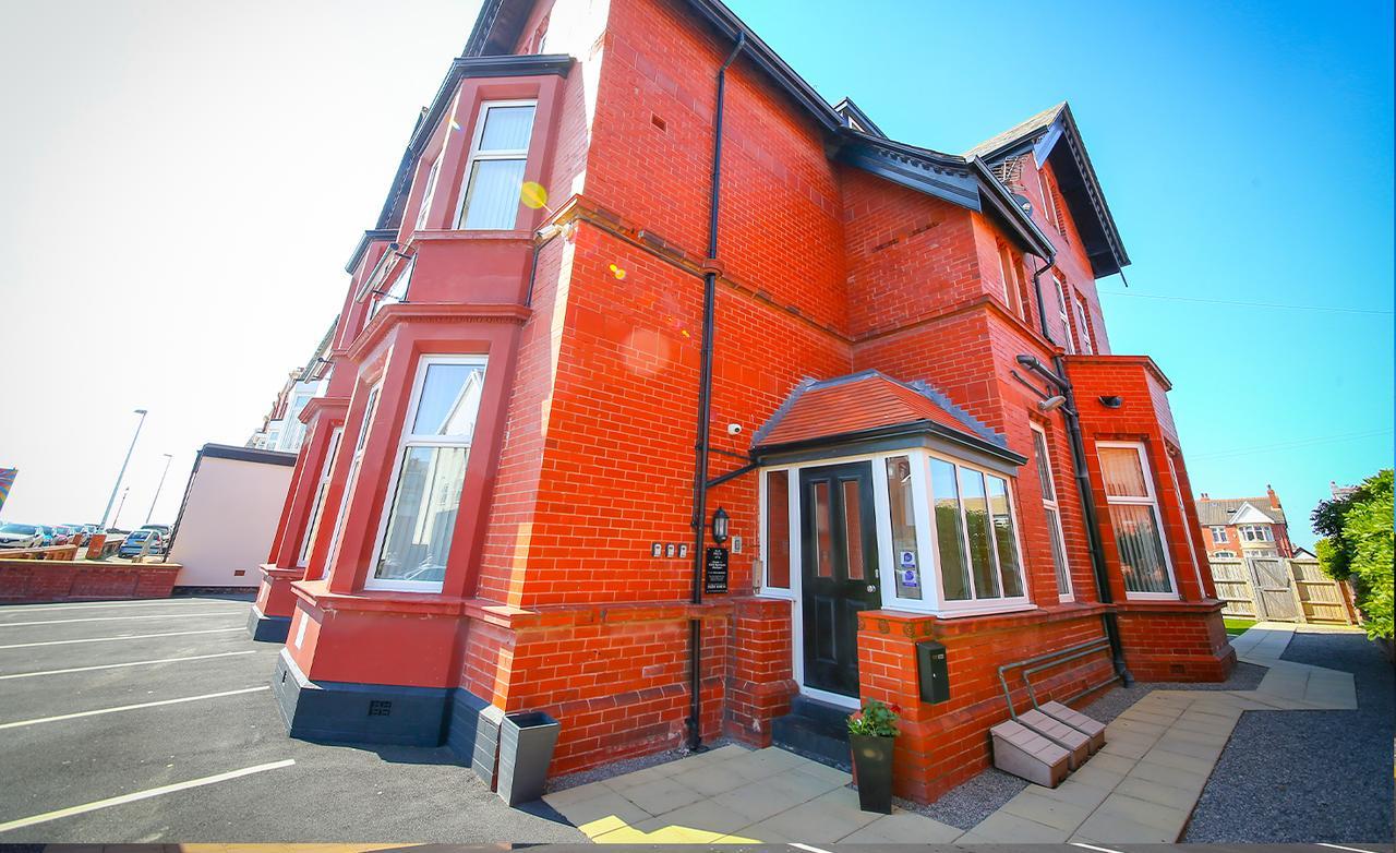 Breck Blackpool Apartment Bispham Exterior photo